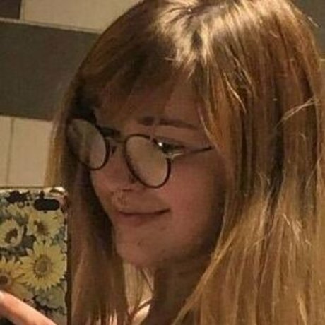 Beatriz Milhomens nudes actress pictures