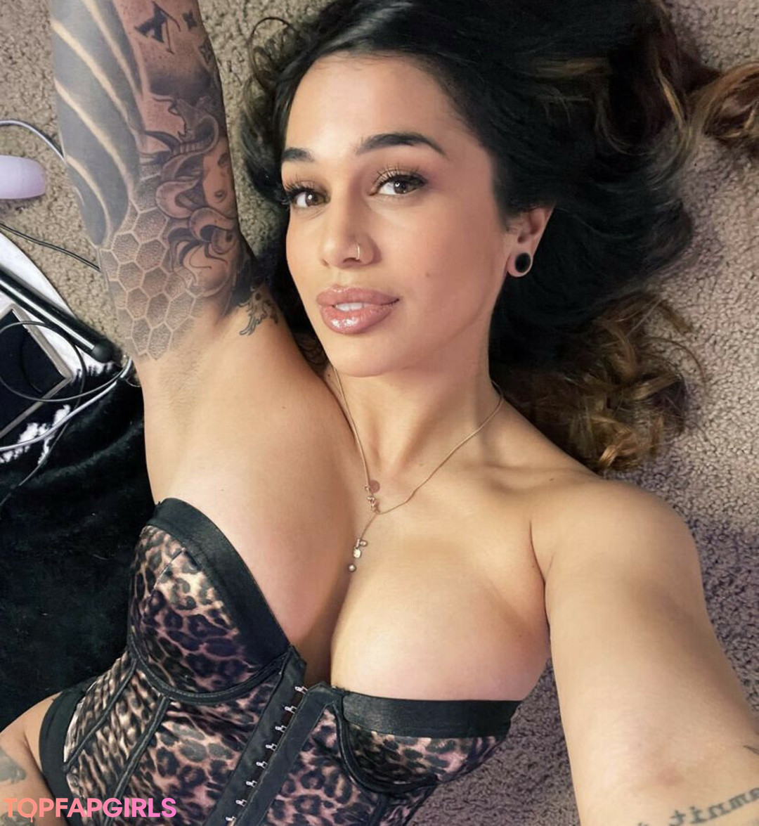 Kodipdx nudes model img