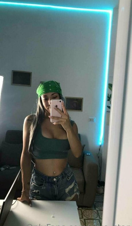 arya star pornstar naked image