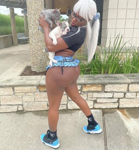 busty bbw onlyfans art porn picture