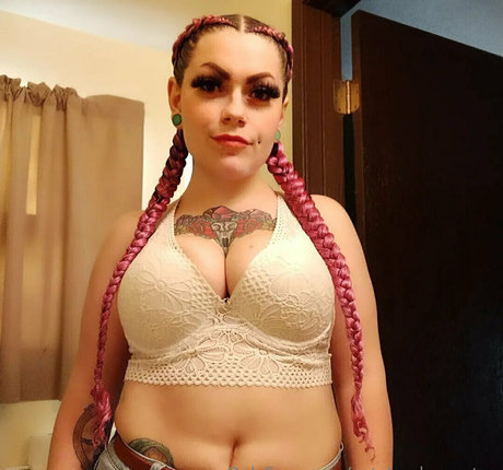 lesbians onlyfans naked img