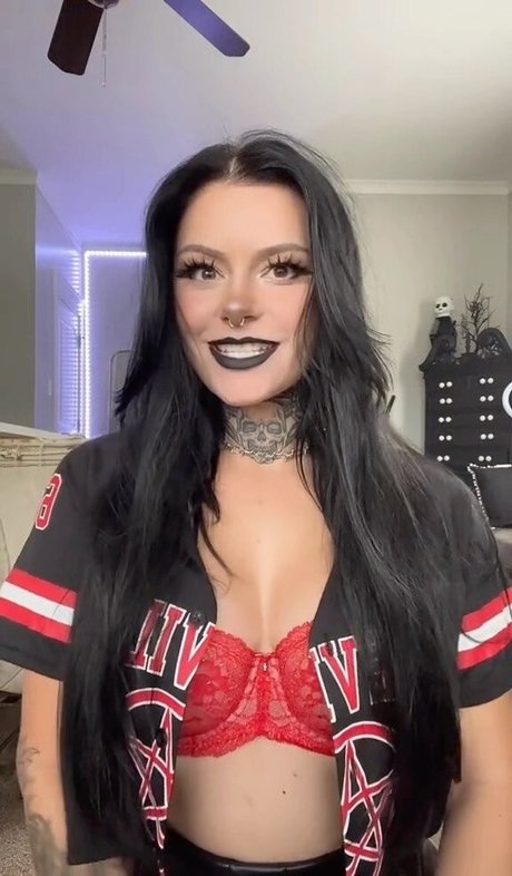 yourfavlittledemon pornstar pretty images