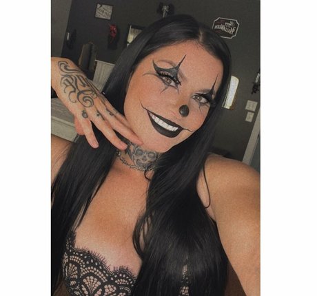 yourfavlittledemon sexy pornstar galleries