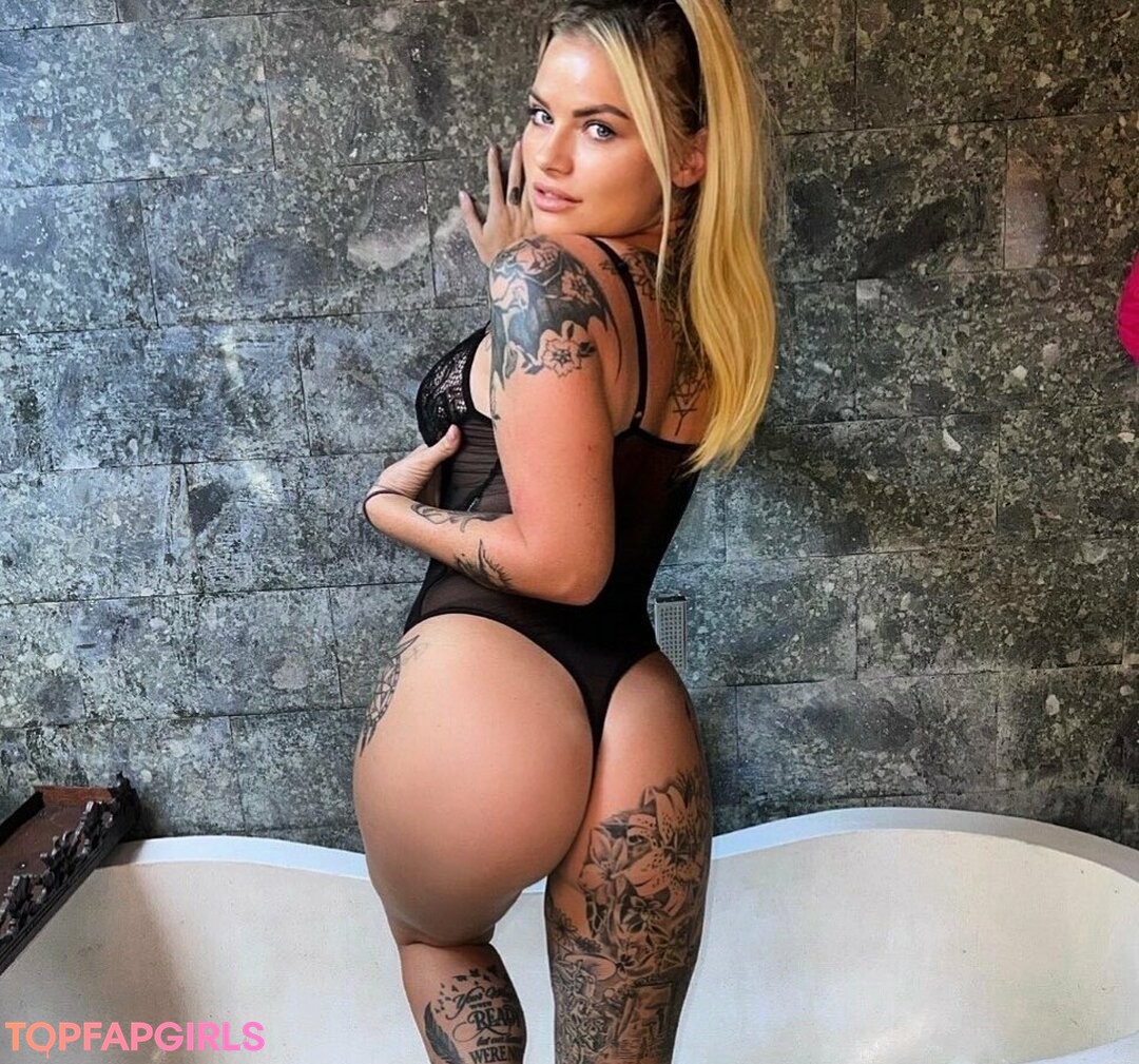 Bella Cox pornstar high quality pics
