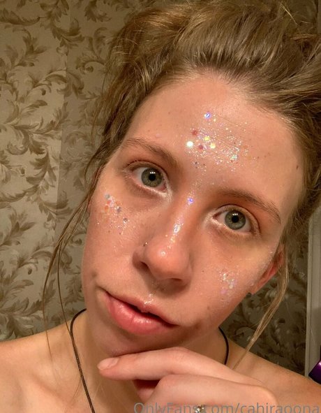 cahiraoona sexy actress photos