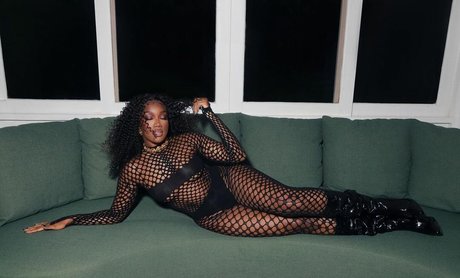 Izza Cantora pornstar archive