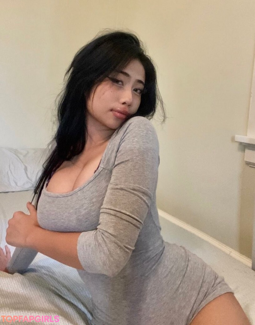 hann1ekin model photo