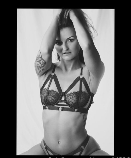 chantisnow high quality actress pic