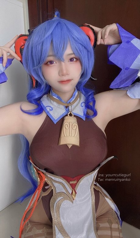 Angel Chan exclusive star image