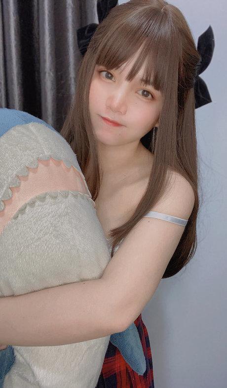 Angel Chan nudes star pic