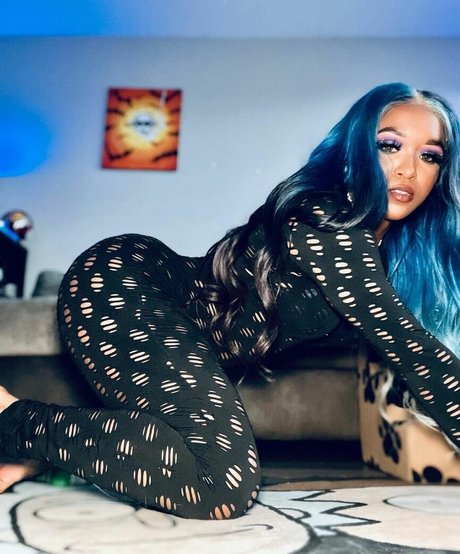 Kiera Hogan model high quality galleries