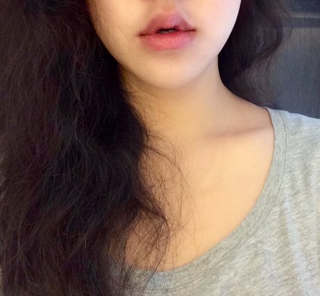 Lauren Ella Song high quality pornstar picture