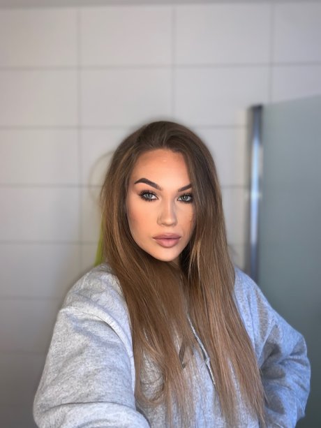 Lipknot top profile image