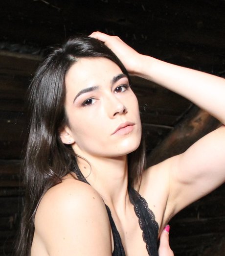 Liliane Hart xxx star picture