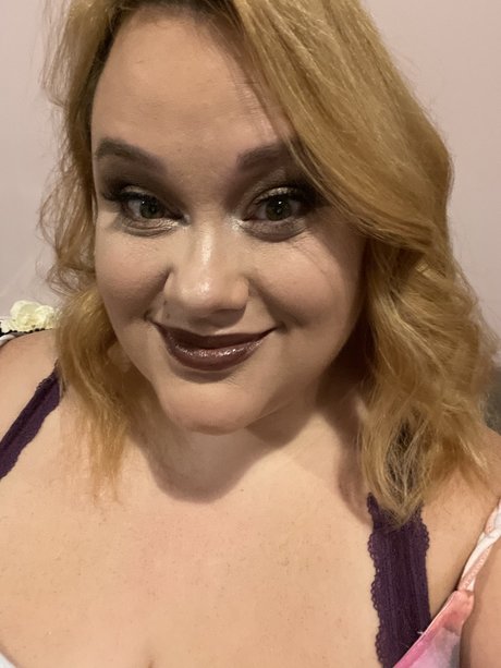 D Greeneyes pornographic model archive