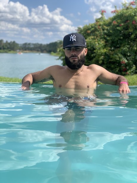 theonlylouie pornstar free pic