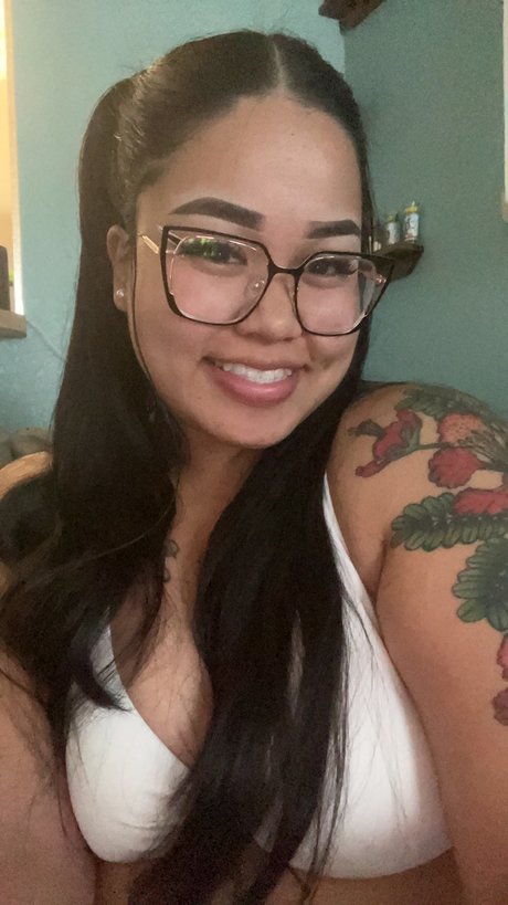 sobamami_ nice model photo