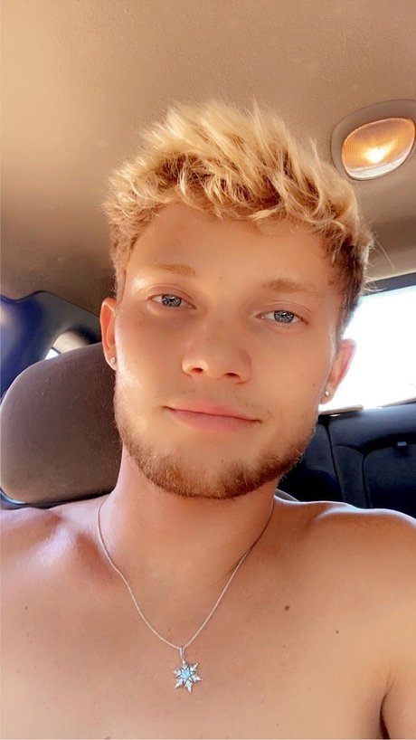 lVlonster nudes pornstar pics