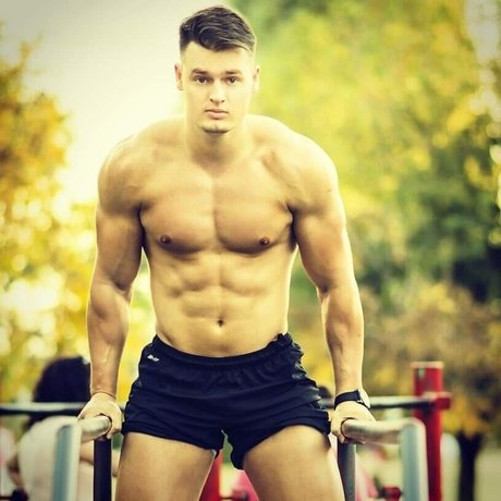 Manuel De Dominici pornstar nude img