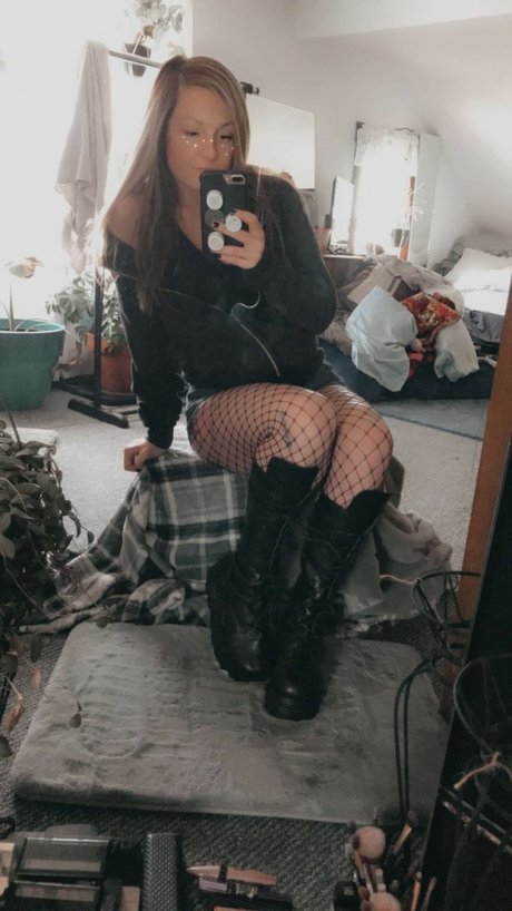 Mander pornstar hot galleries