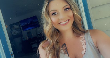 Madi Mae free star photo