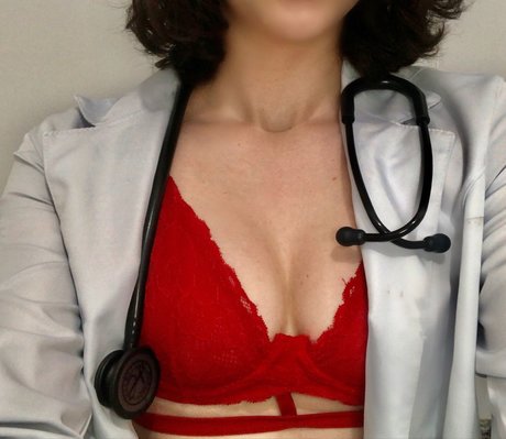 Med Kitty star high quality images