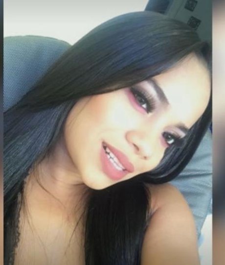 Mayelin model sex photos