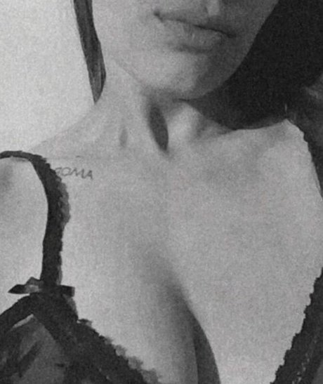 Mayri perfect model images