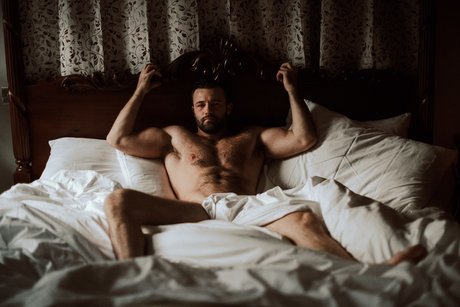 Max Deeds free page pornstar pretty pics