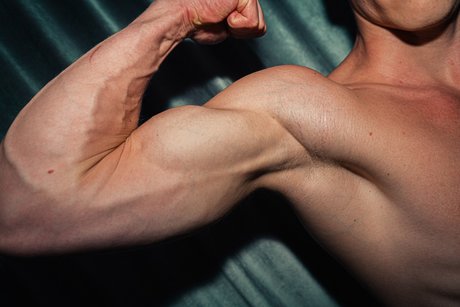 Martin Smorex hot actress pic