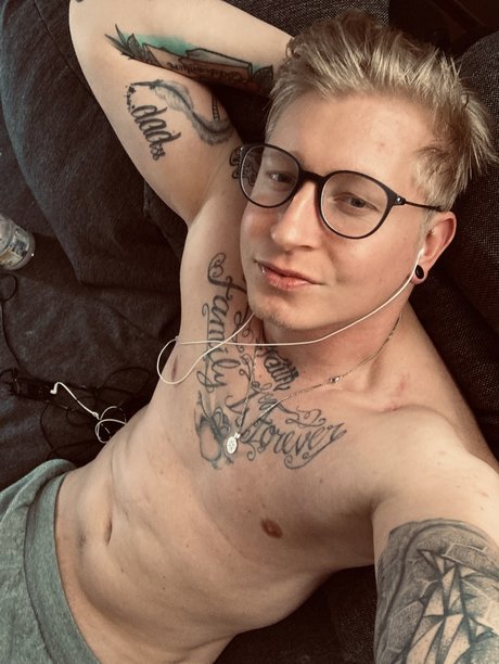 Arne exclusive pornstar photo