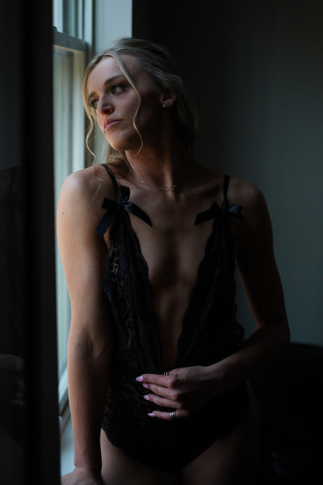 asian onlyfans pornographic photos