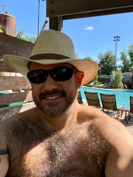 MuscleMick model perfect image