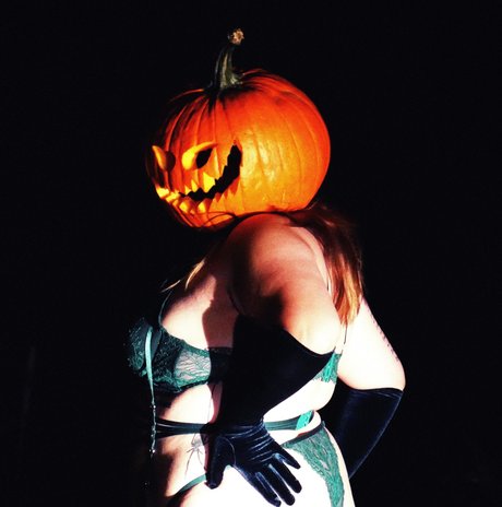 Nika Merrie star galleries