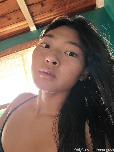 neon gush hot star pictures