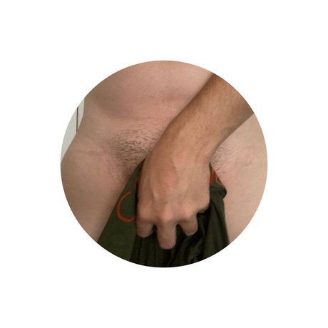 Naughty Boy star naked photo