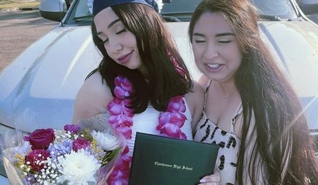 Amateur Latina Lazlye adult model pictures