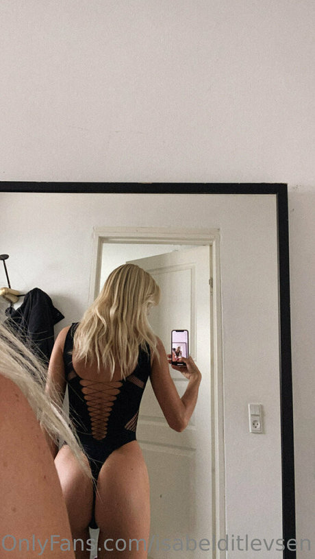 isabelditlevsen erotic model pics