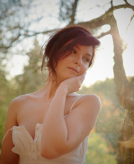 Joliette s Island Adventures pornographic model image