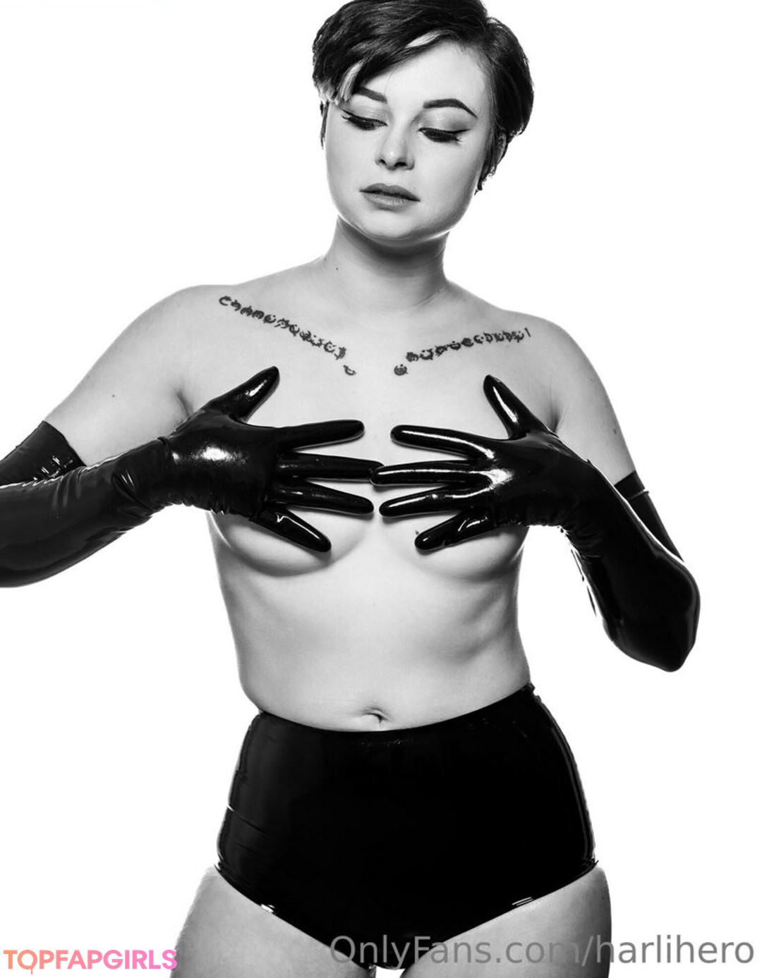 Harlihero model nice galleries