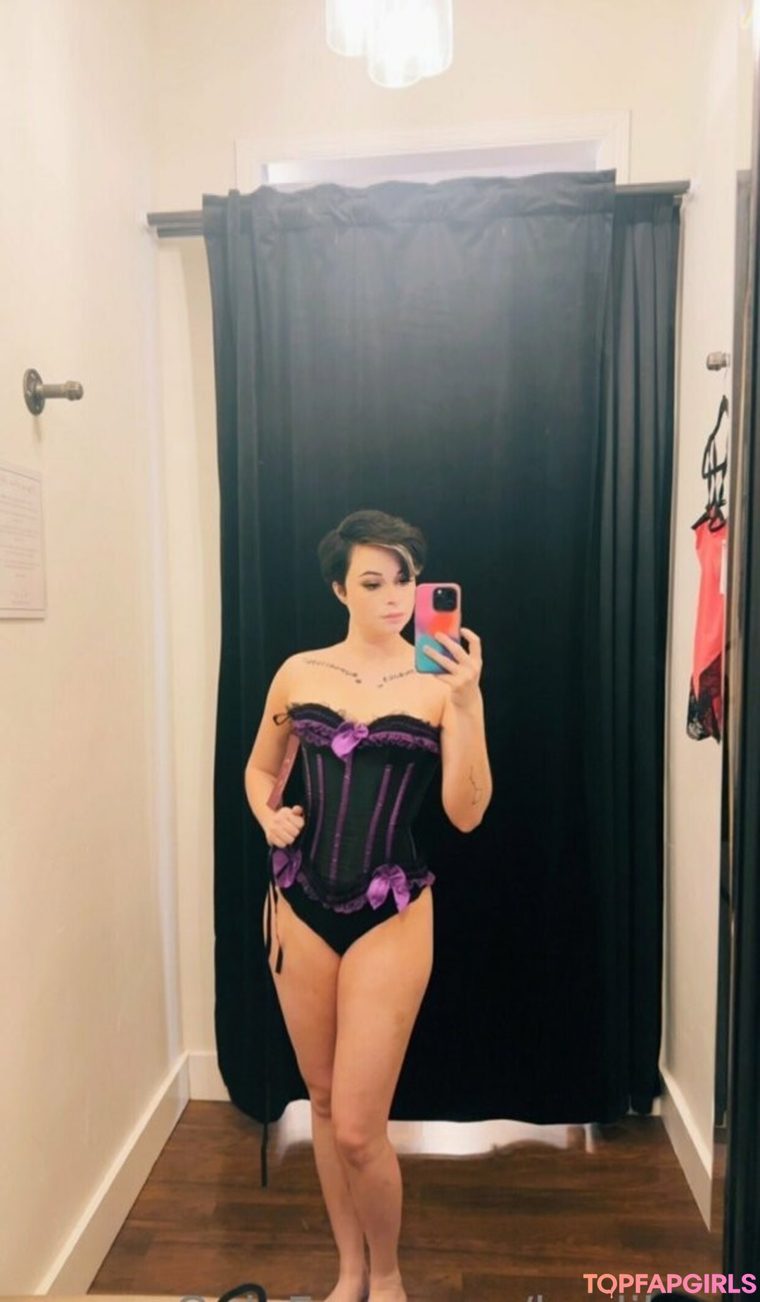 Harlihero model sex galleries