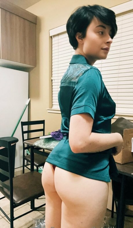 Harlihero star sexy picture