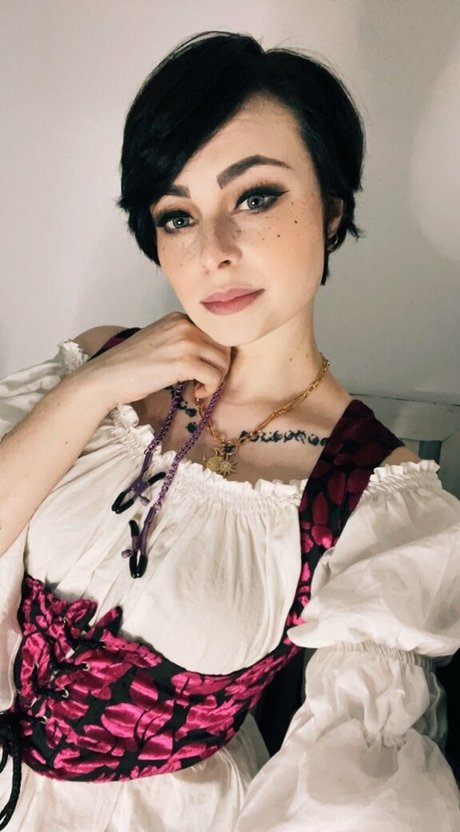 Harlihero xxx actress archive