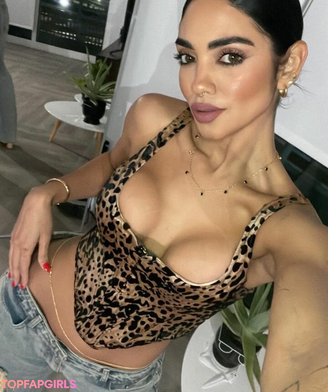 Arianny Negron free pornstar pictures