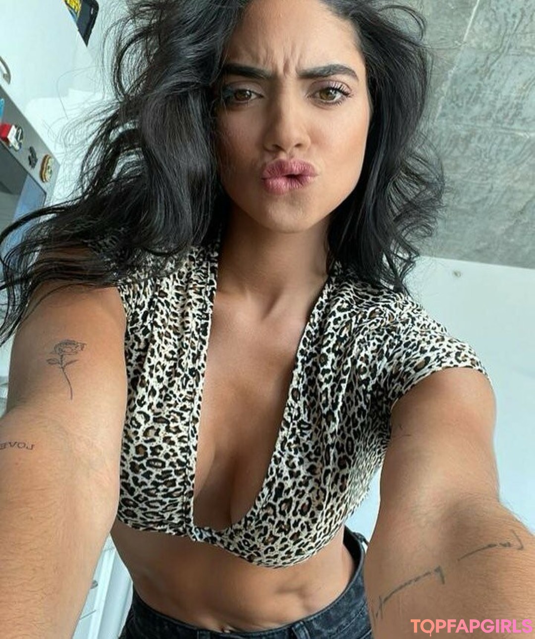 Arianny Negron exclusive actress gallery