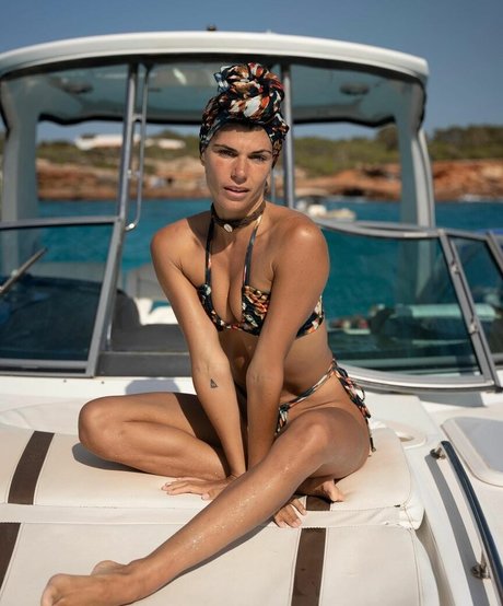 naked milf onlyfans top img