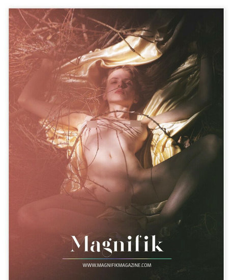 Mwsolak naked model gallery