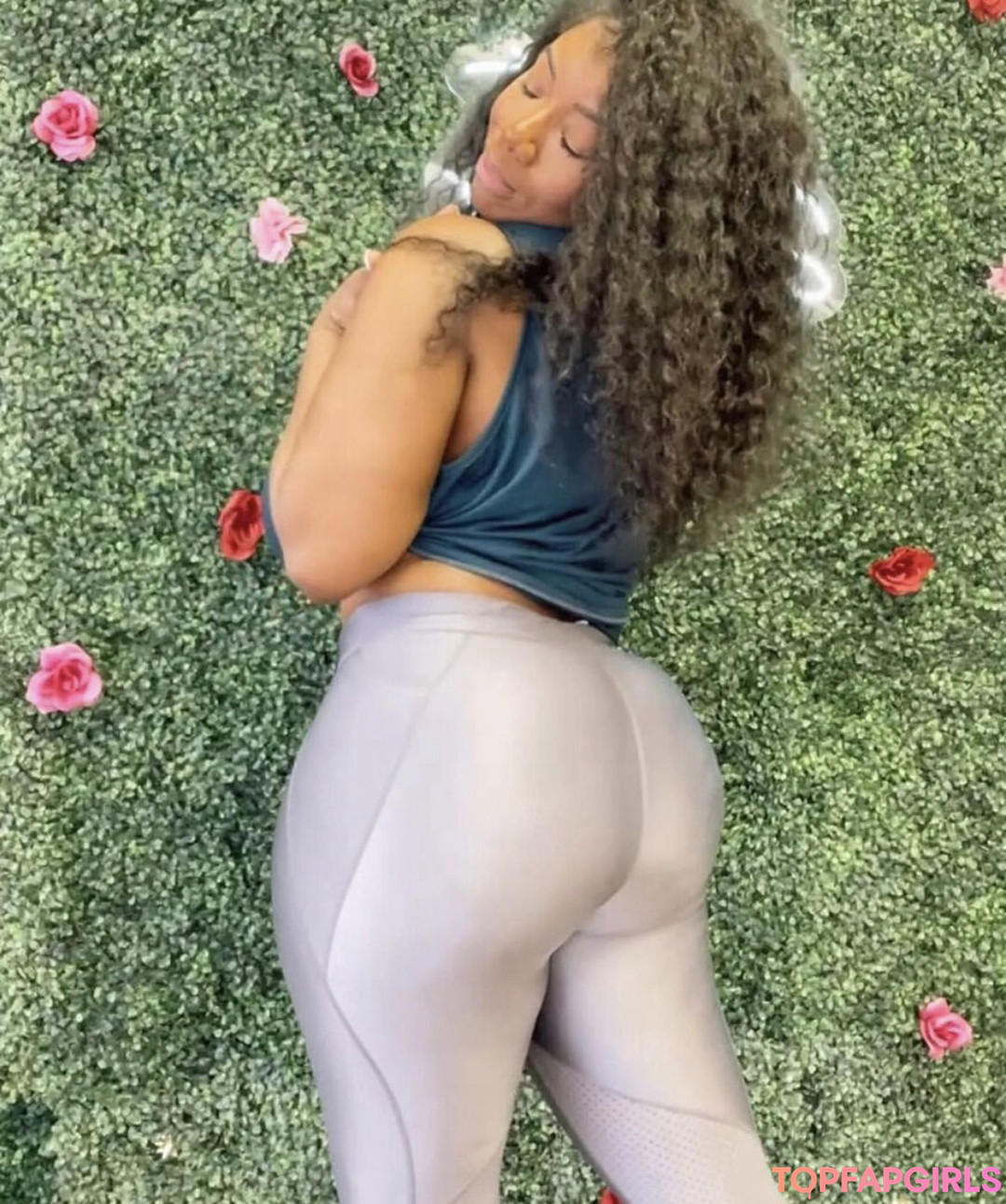 jacking uneek beautiful model pics