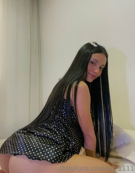 skinny brunette onlyfans art porn picture