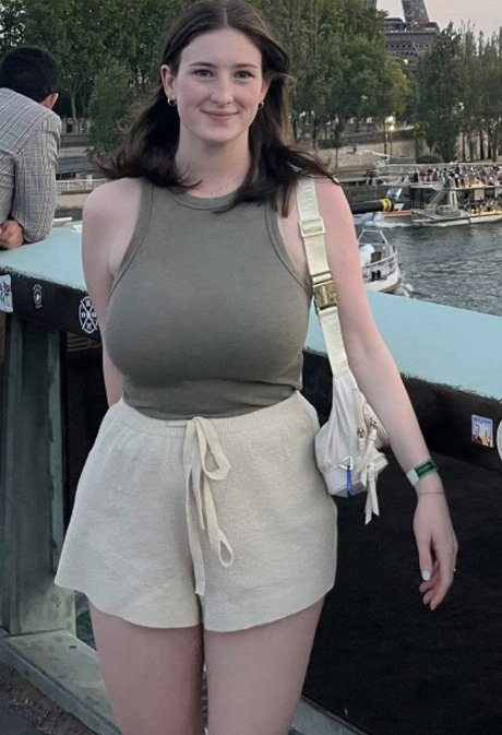 Josie L pretty pornstar photo